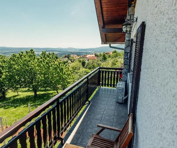 Zidanica Bahor Feriehus